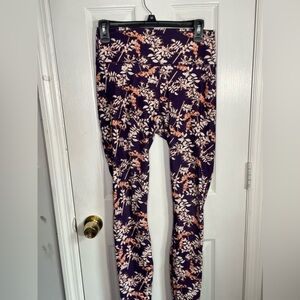 Fabletics Define PowerHold® High-Waisted Legging